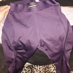 savage x fenty purple Plum size S leggings